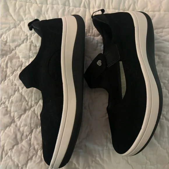 Clarks Cloudsteppers black Mary Jane style canvas sneakers size 9.5 - Picture 4 of 7